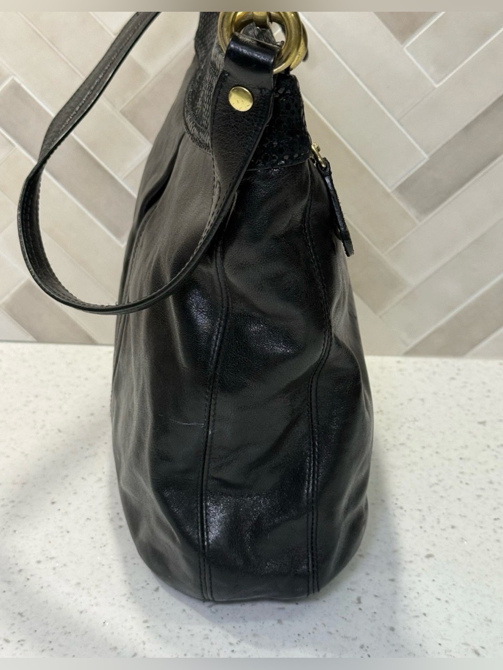 Coach Ashley Hobo Hippie Leather F20114
Pleated Shoulder Bag Handbag Purse READ - Picture 4 of 10